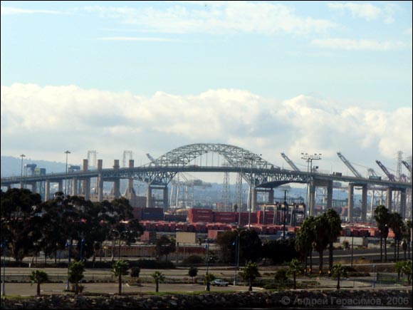 Gerald Desmond Bridge