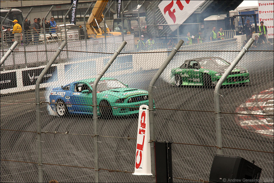 ������� D, ����-���